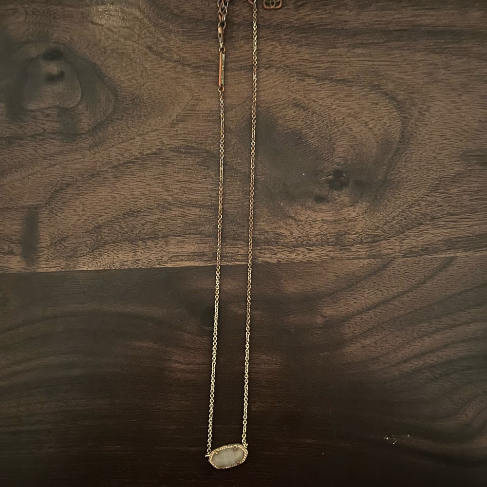 Kendra Scott Necklace
